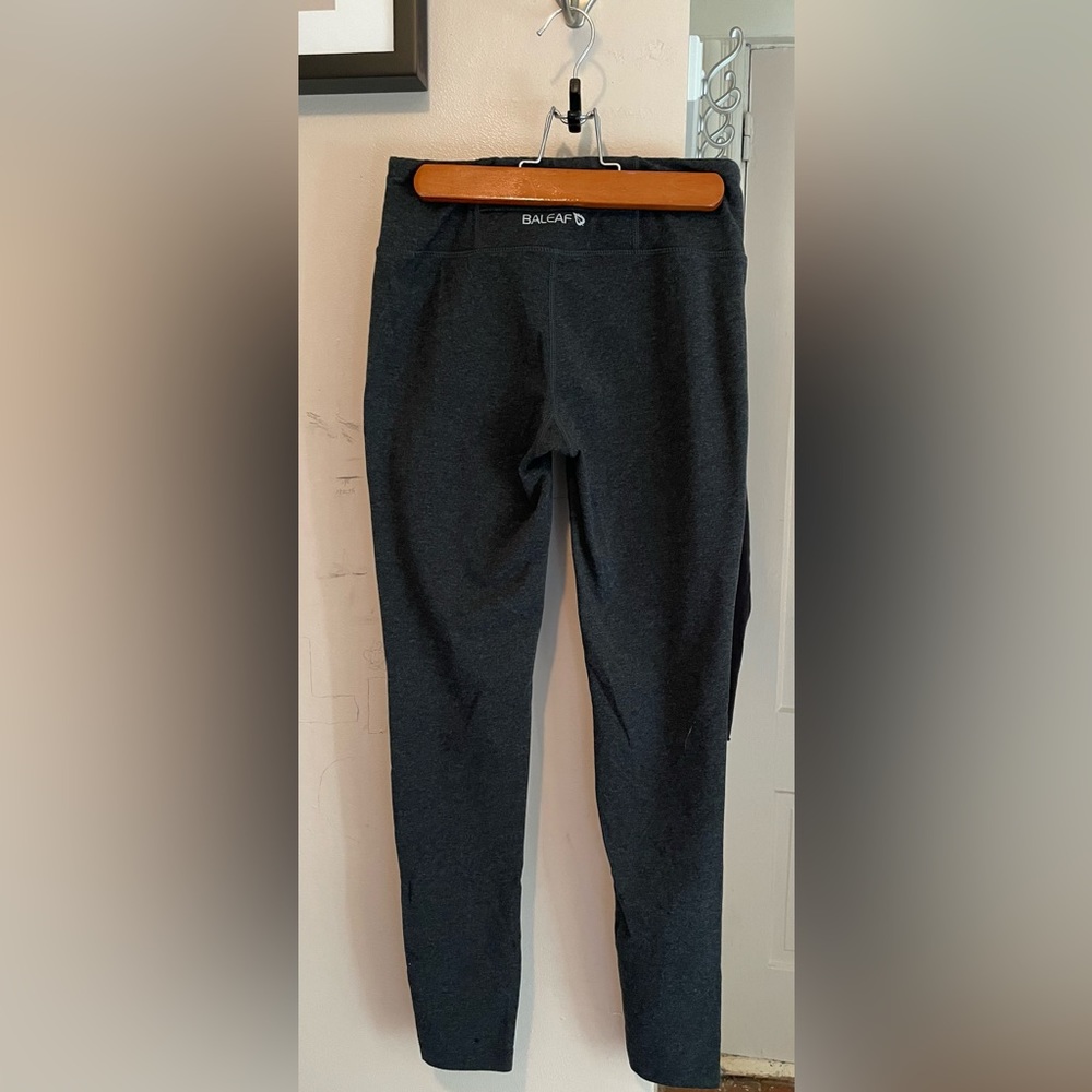 BALEAF: Leggings, dark grey.